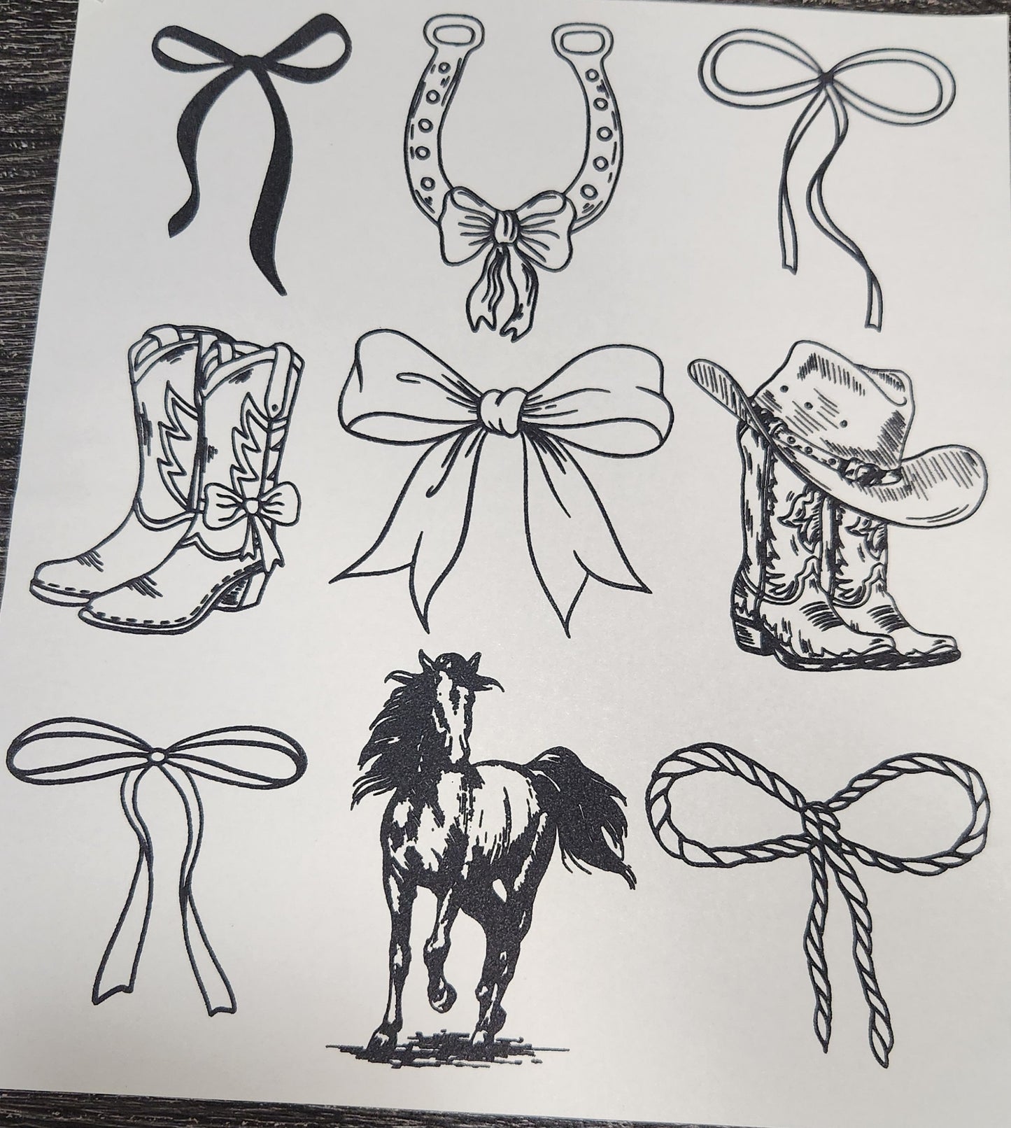 Western Bows_Boots_Horses