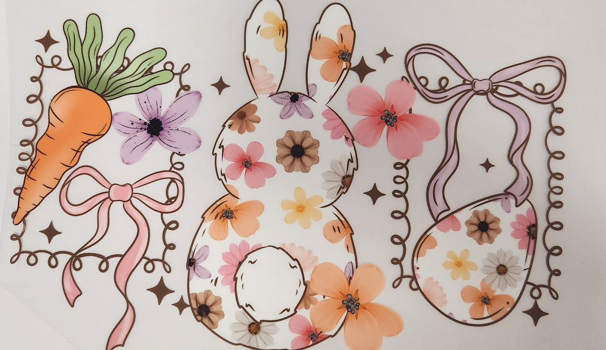 Bunny with carrot and egg
