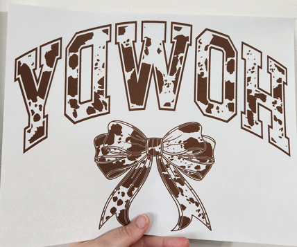 Howdy with bow